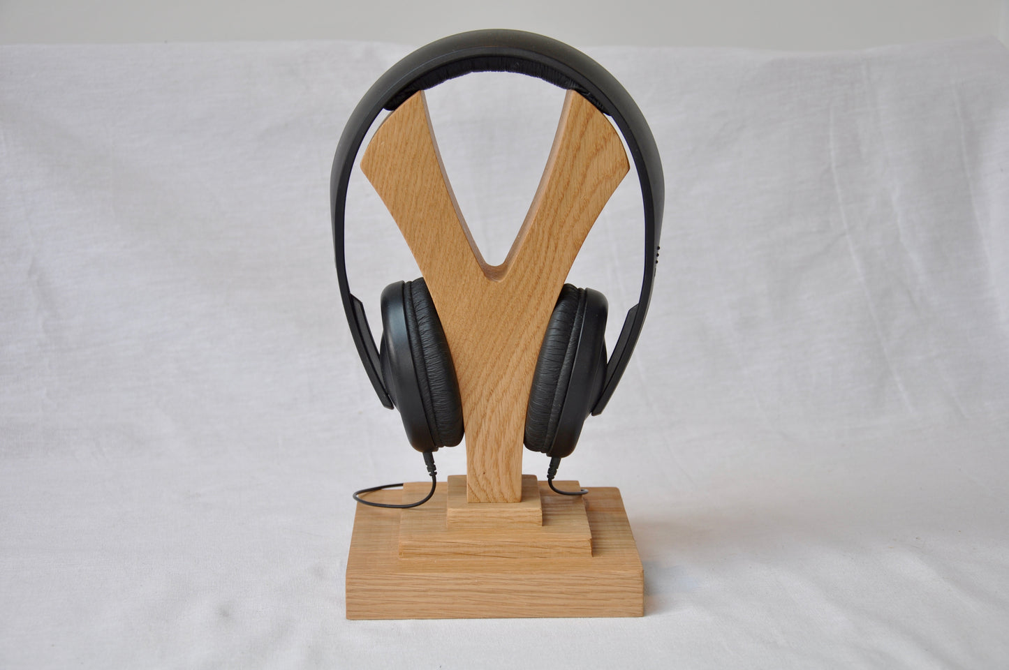 Personalised Oak Headphone Stand / Headphone Holder