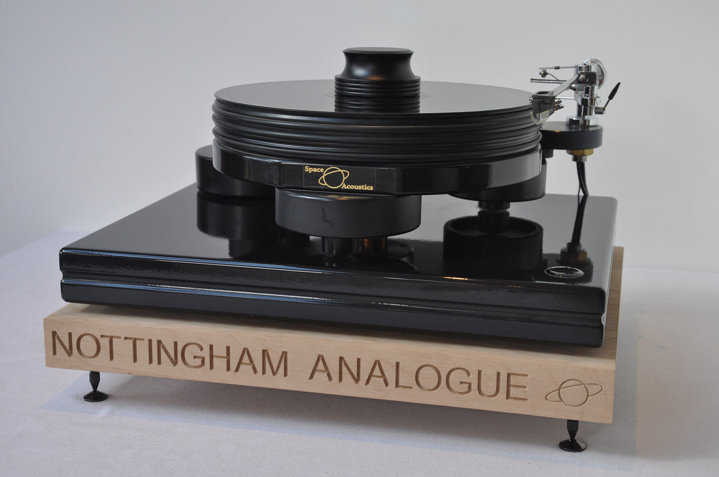 Solid Oak Turntable Levelling Isolation Plinth, Audiophile, Vinyl Records.