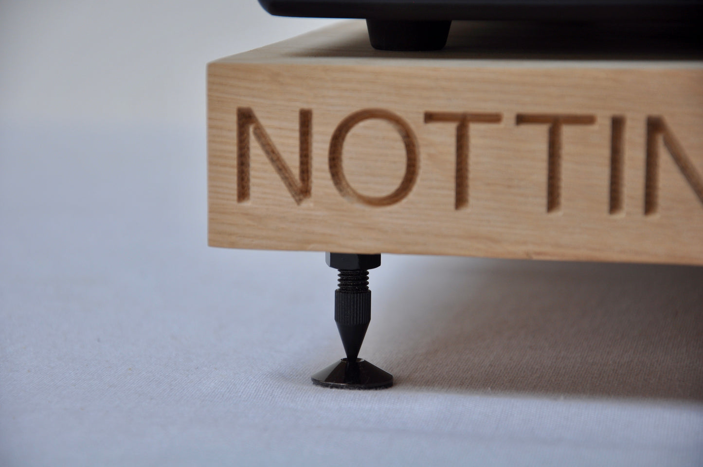 Solid Oak Turntable Levelling Isolation Plinth, Audiophile, Vinyl Records.