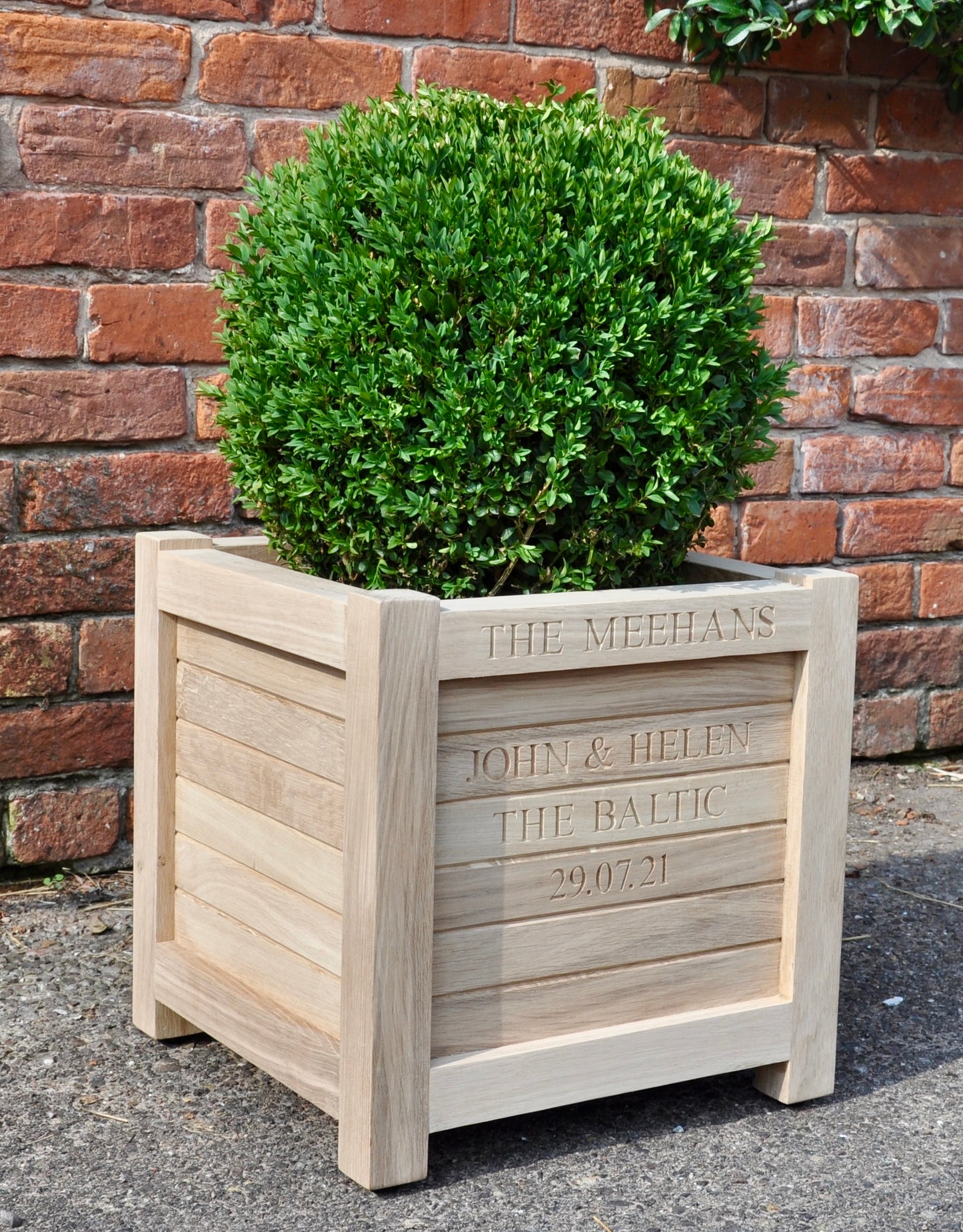 Fine Oak Square Planter